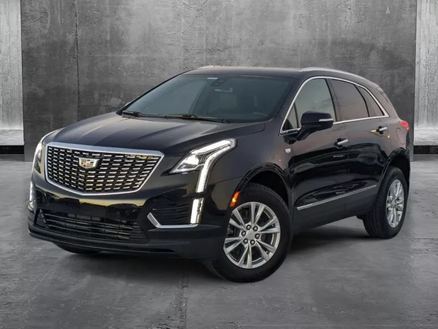 2025 Cadillac XT5 Luxury photo 1