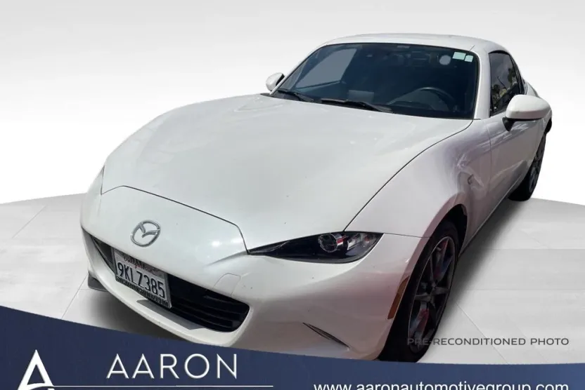 2022 Mazda MX-5 Miata Grand Touring photo 1