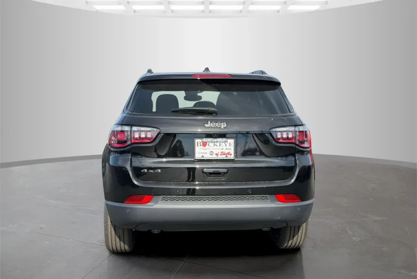 2026 Jeep Compass Limited photo 1