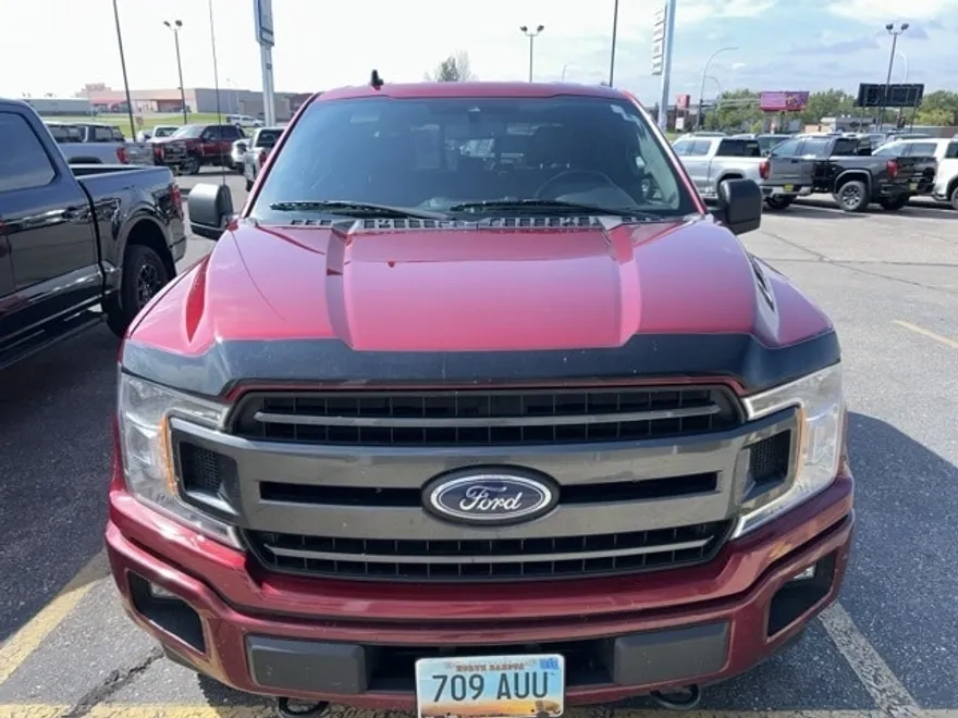 2019 Ford F-150 XLT photo 1