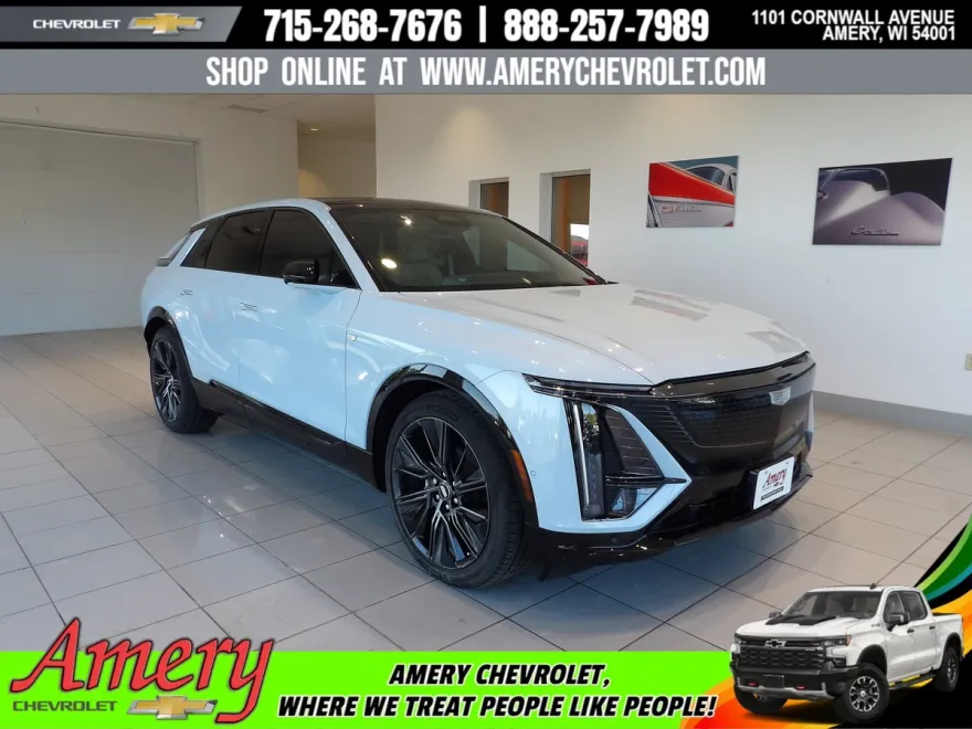 2024 Cadillac Lyriq Sport photo 1