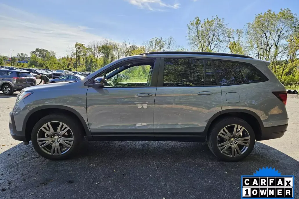 2022 Honda Pilot Sport photo 1