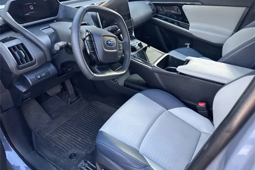 2024 Subaru Solterra Touring photo 1