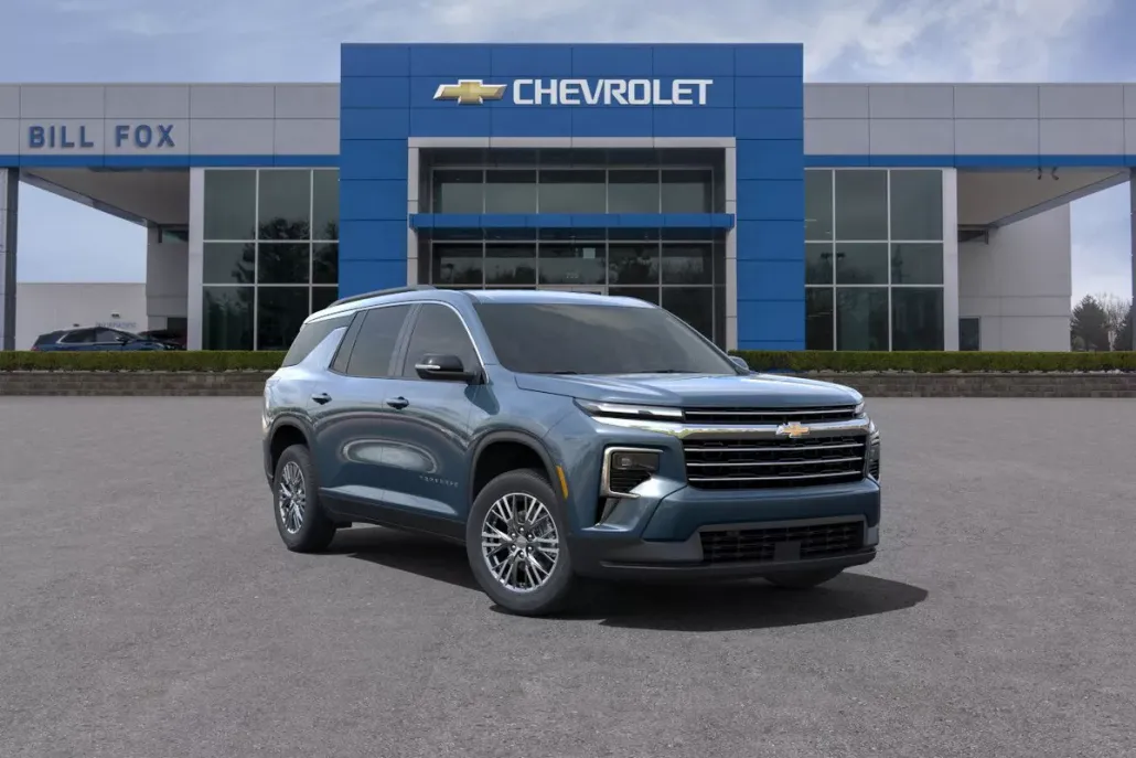 2025 Chevrolet Traverse photo 1