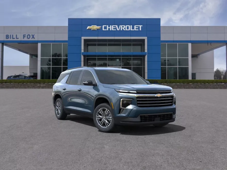 2025 Chevrolet Traverse photo 1