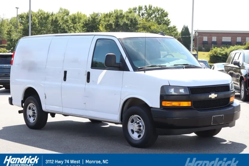 2020 Chevrolet Express Cargo Van 2500 photo 1