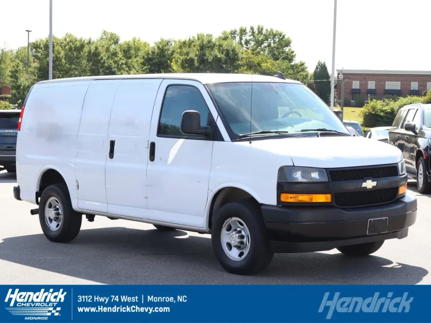 2020 Chevrolet Express Cargo Van 2500 photo 1