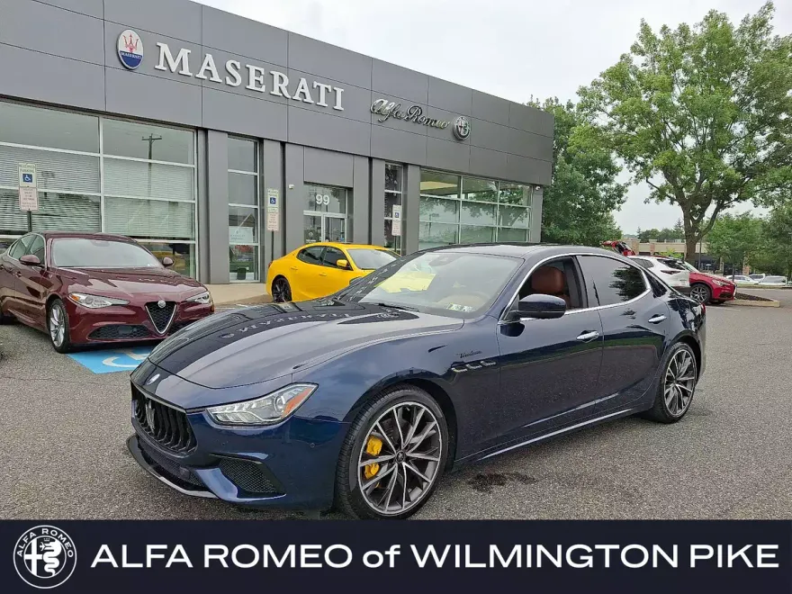 2022 Maserati Ghibli Modena Q4 photo 1