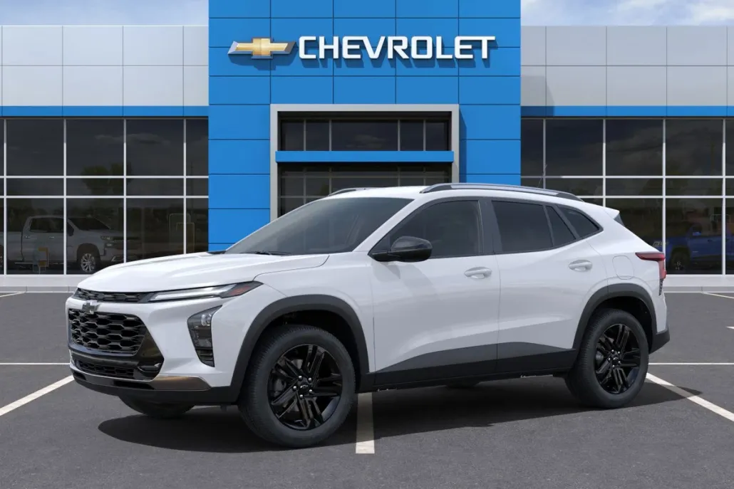 2025 Chevrolet Trax ACTIV photo 1