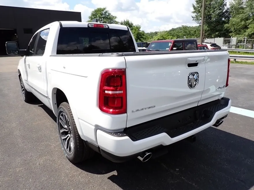 2025 Ram 1500 Limited photo 1