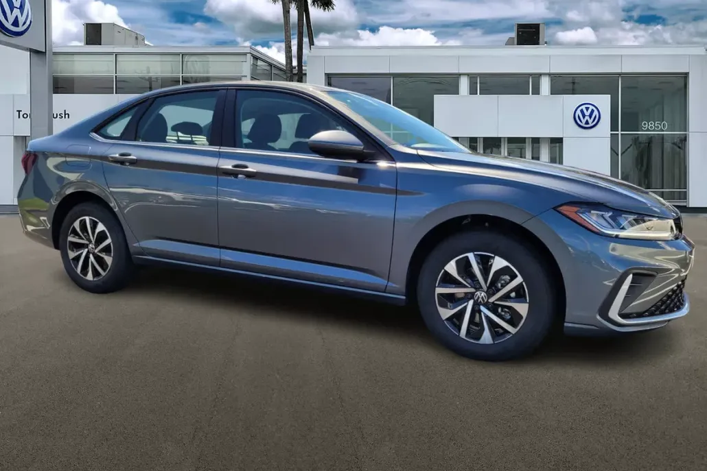 2025 Volkswagen Jetta 1.5T S photo 1