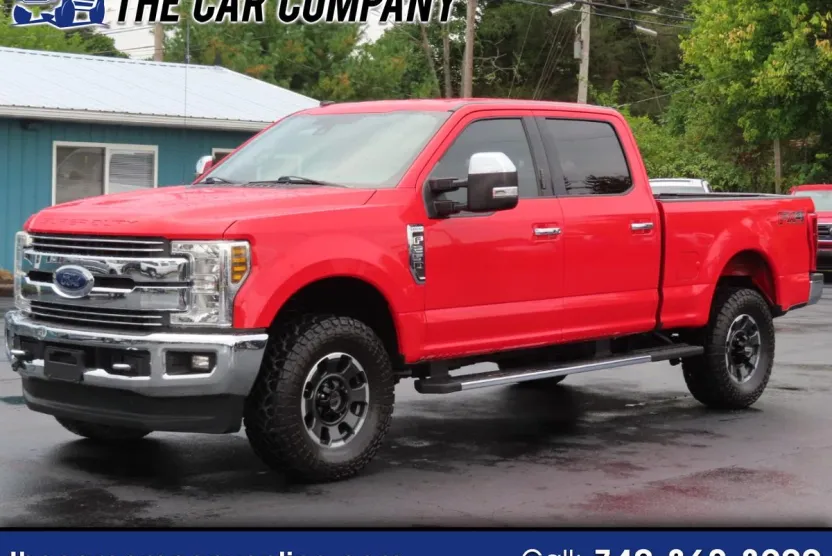 2019 Ford F-250 Lariat photo 1