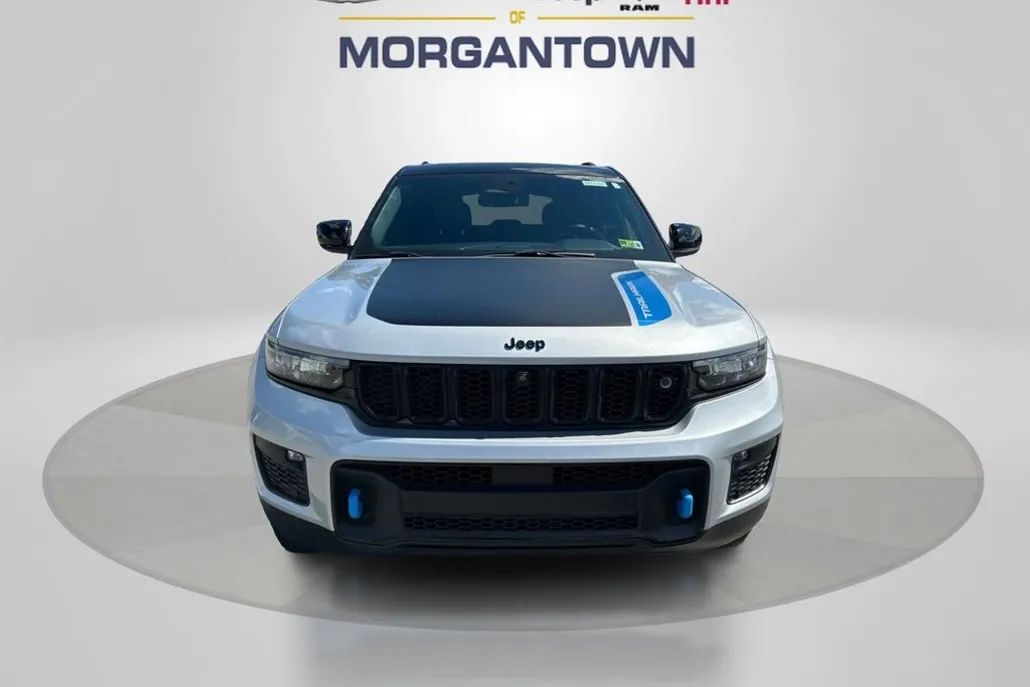 2023 Jeep Grand Cherokee Trailhawk 4xe photo 1