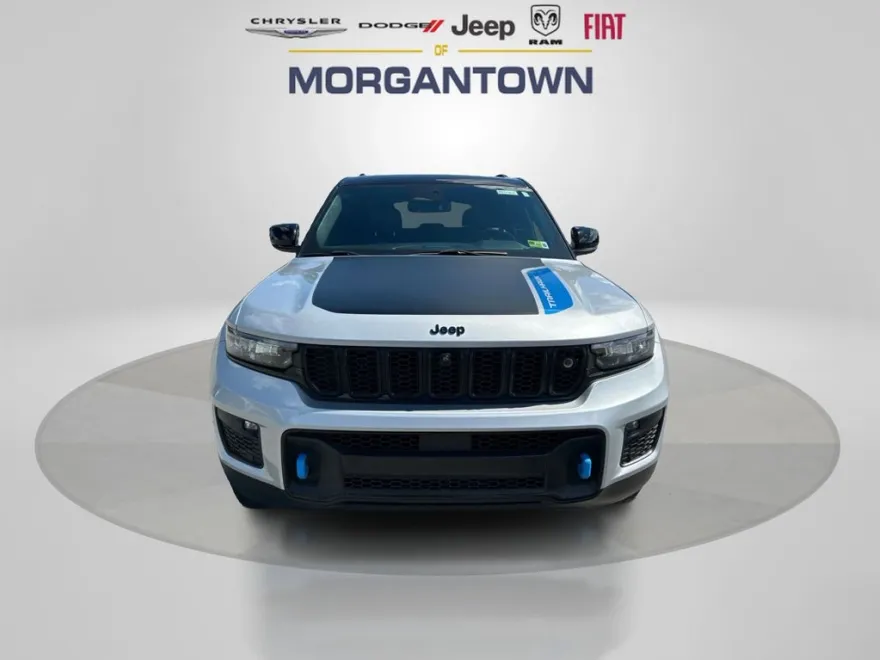 2023 Jeep Grand Cherokee Trailhawk 4xe photo 1
