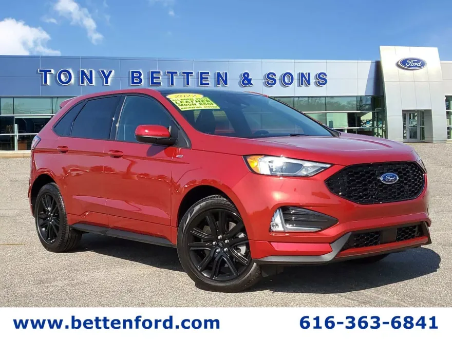 2022 Ford Edge ST-Line photo 1