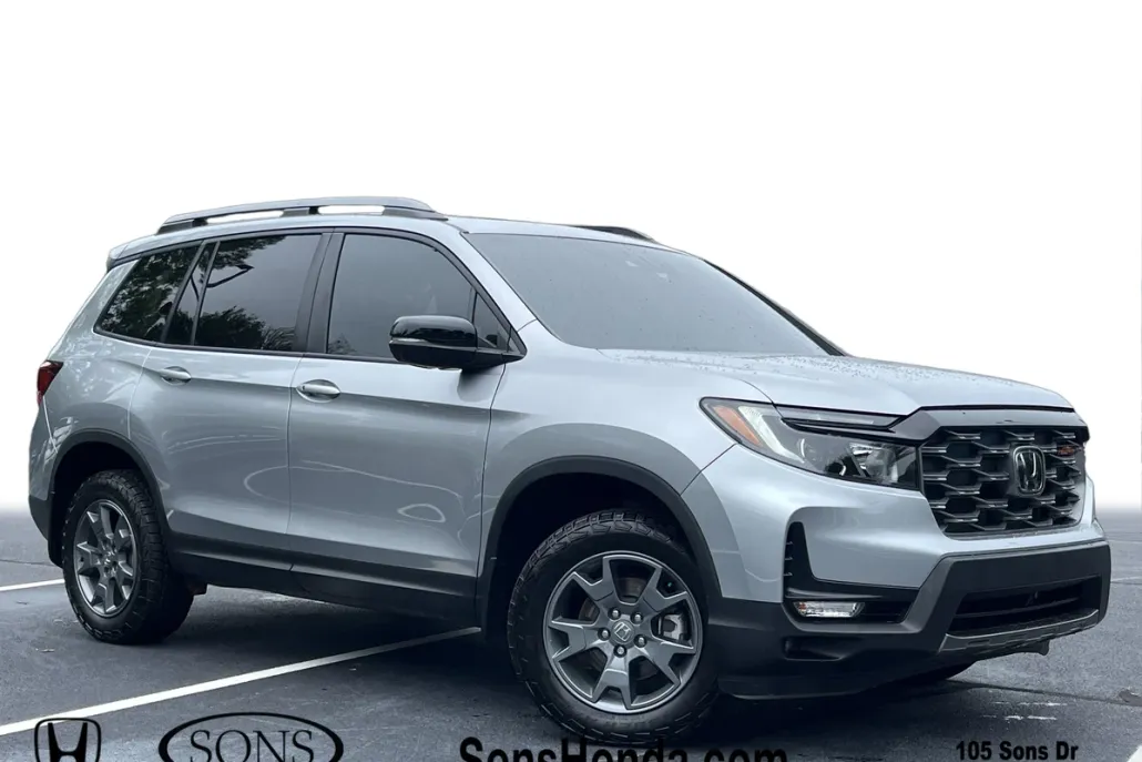 2025 Honda Passport TrailSport photo 1