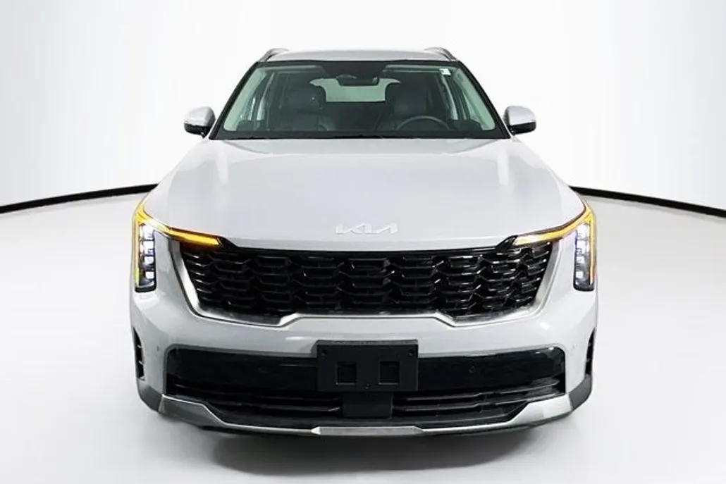 2025 Kia Sorento EX photo 1