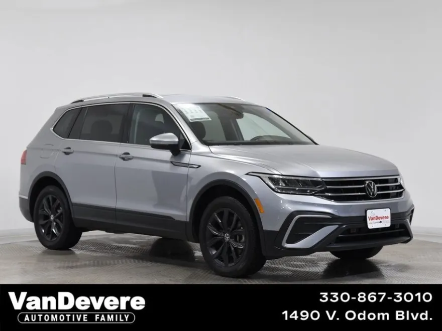 2024 Volkswagen Tiguan SE Wolfsburg Edition photo 1