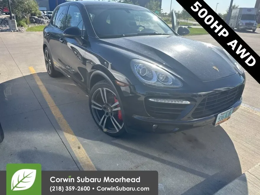 2011 Porsche Cayenne Turbo photo 1