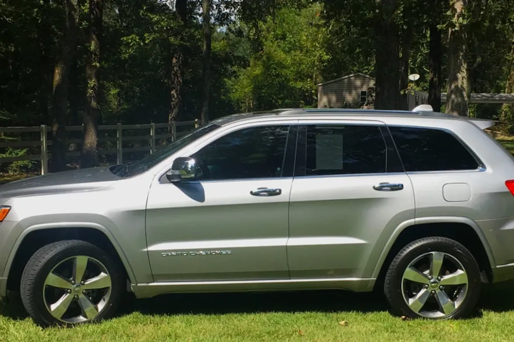 2015 Jeep Grand Cherokee Overland photo 1