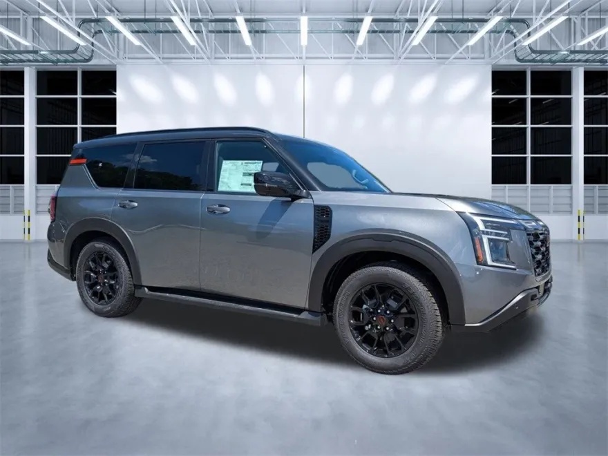 2025 Nissan Armada photo 1