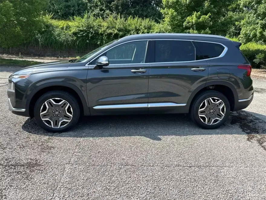 2023 Hyundai Santa Fe Limited photo 1