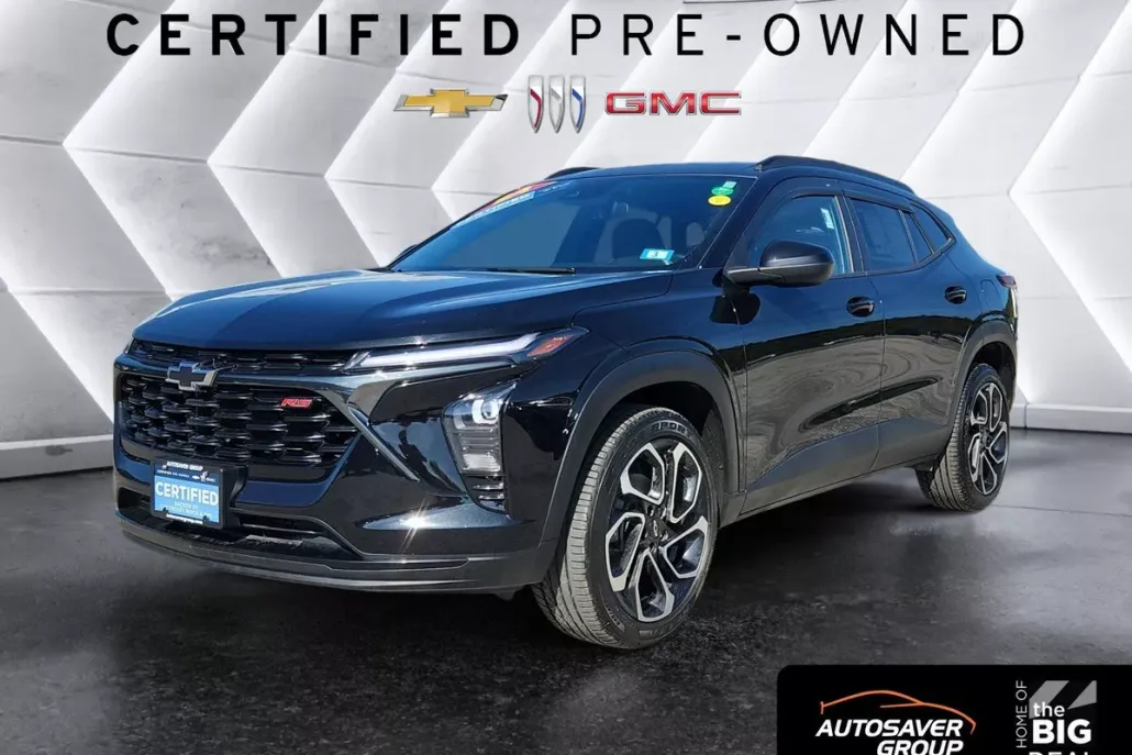 2024 Chevrolet Trax photo 1