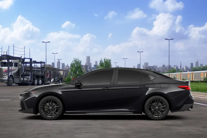 2026 Toyota Camry SE photo 1