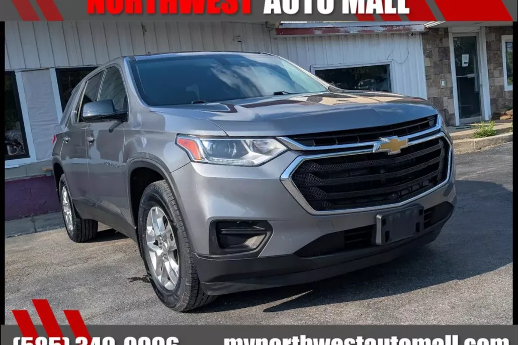 2018 Chevrolet Traverse 1LS photo 1