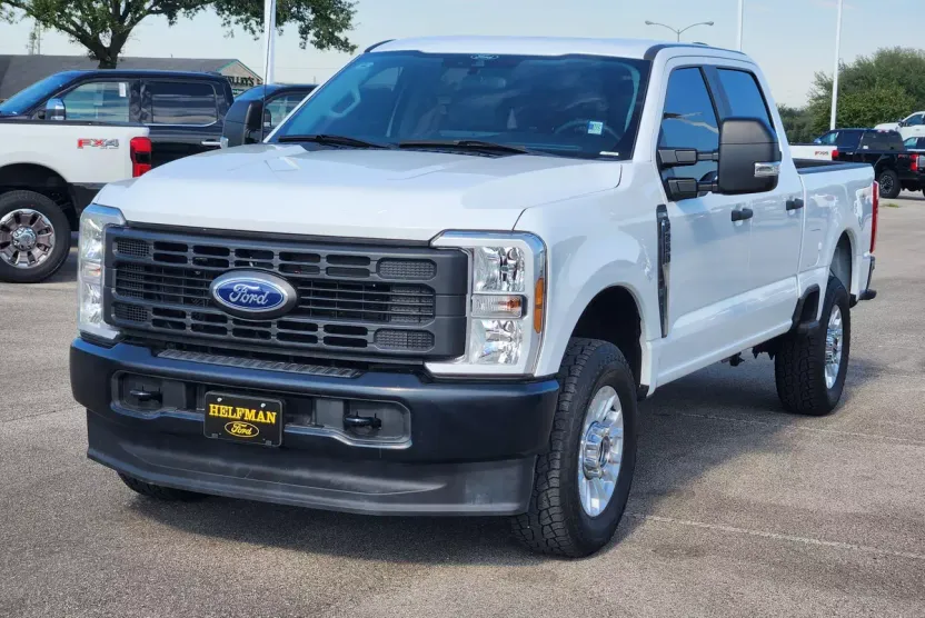 2024 Ford F-250 XL photo 1