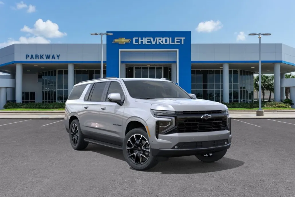 2025 Chevrolet Suburban RST photo 1