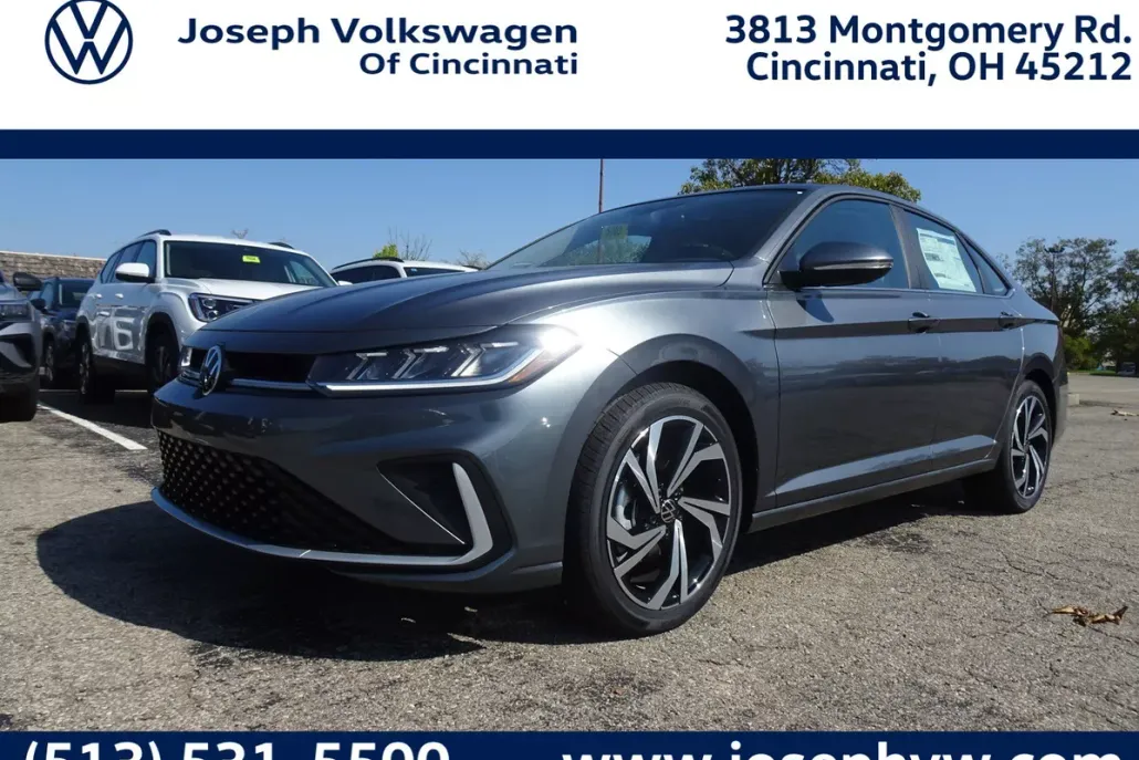 2025 Volkswagen Jetta 1.5T SEL photo 1