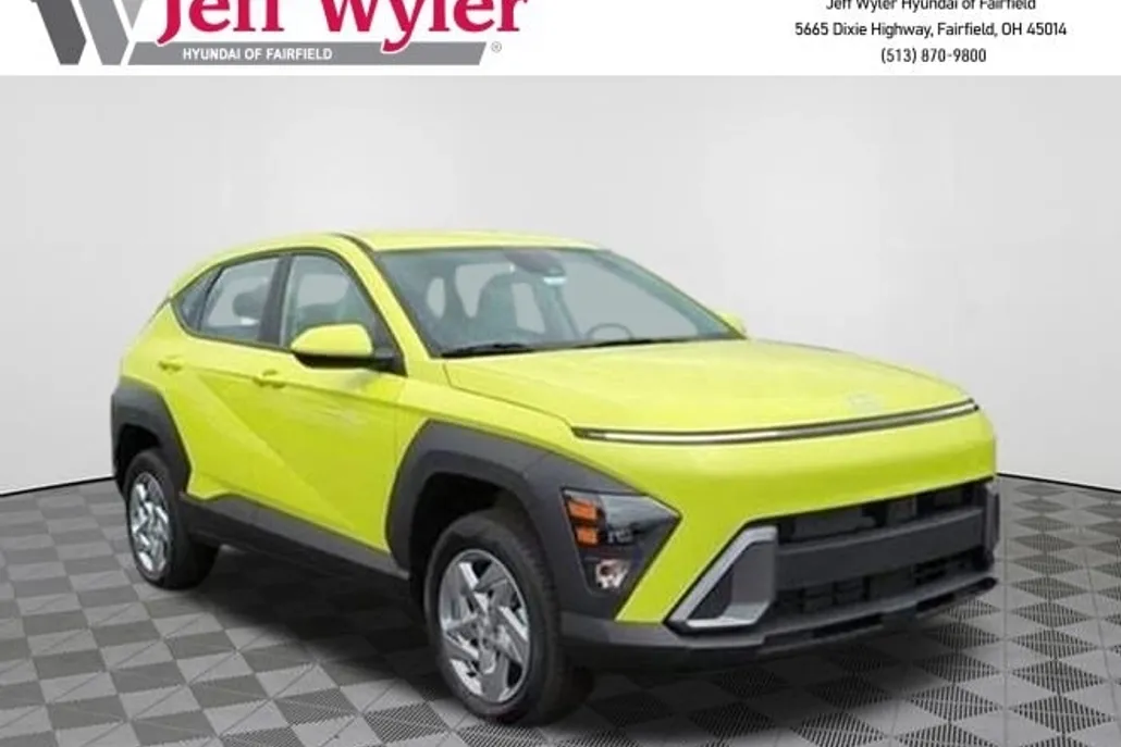 2024 Hyundai Kona SE photo 1