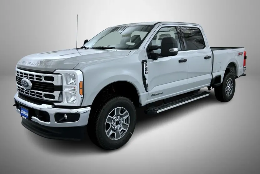 2025 Ford F-250 XLT photo 1