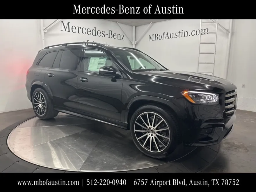 2026 Mercedes Benz GLS 450 4MATIC photo 1