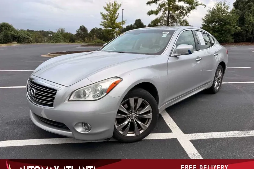 2013 Infiniti M37 Premium photo 1