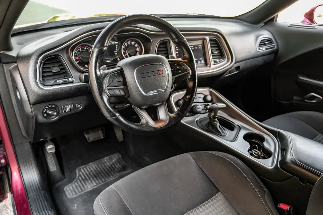 2019 Dodge Challenger R/T photo 1