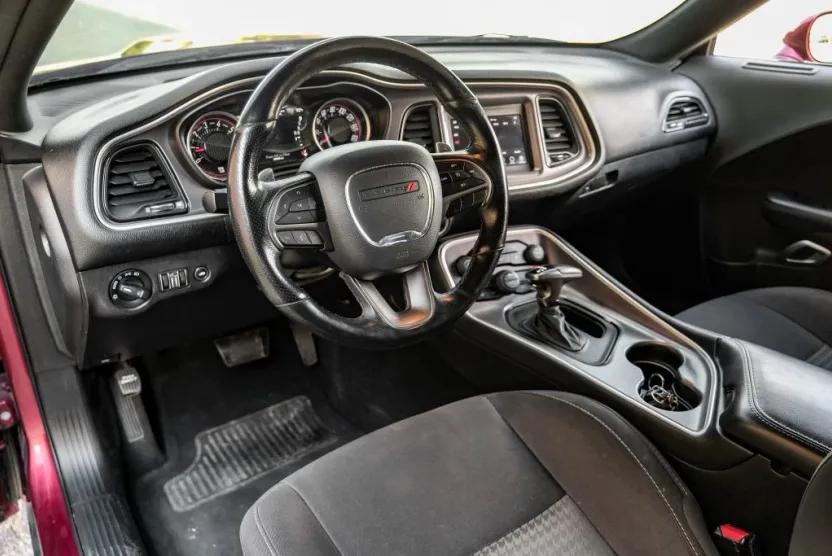 2019 Dodge Challenger R/T photo 1