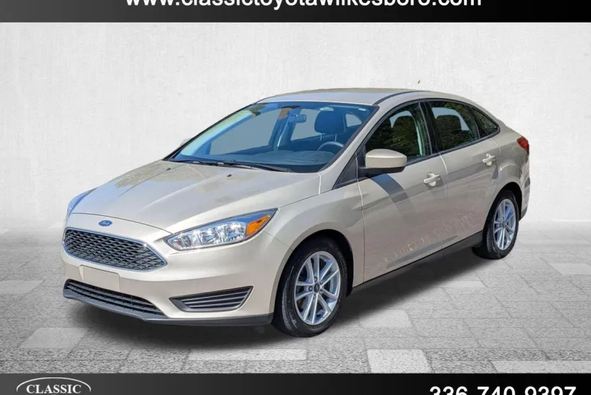 2018 Ford Focus SE photo 1