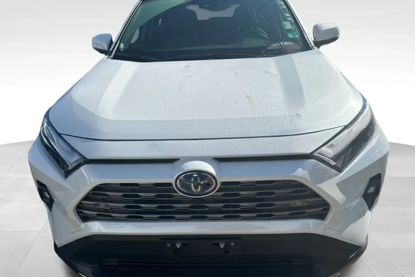 2024 Toyota RAV4 Hybrid Limited photo 1