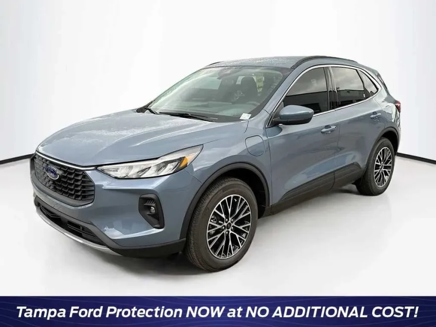 2025 Ford Escape photo 1