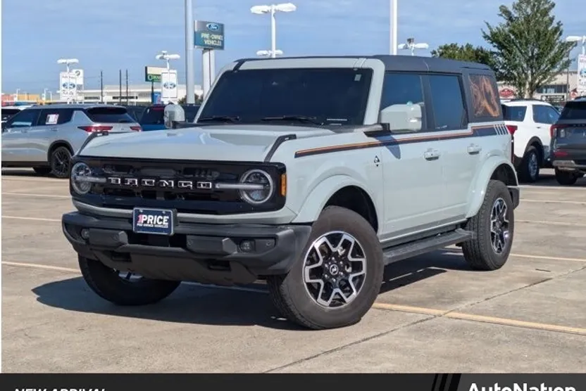 2023 Ford Bronco Base Big Bend Black Diamond Outer Banks Badlands Wildtrak Everglades photo 1