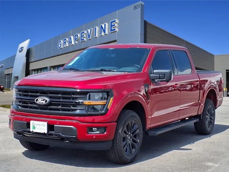 2025 Ford F-150 XLT photo 1