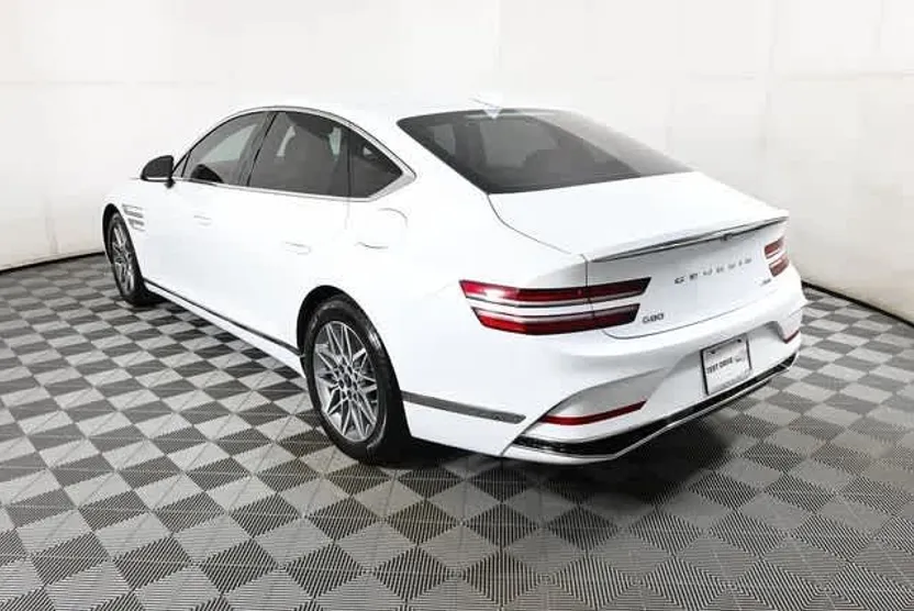 2025 Genesis G80 2.5T AWD photo 1