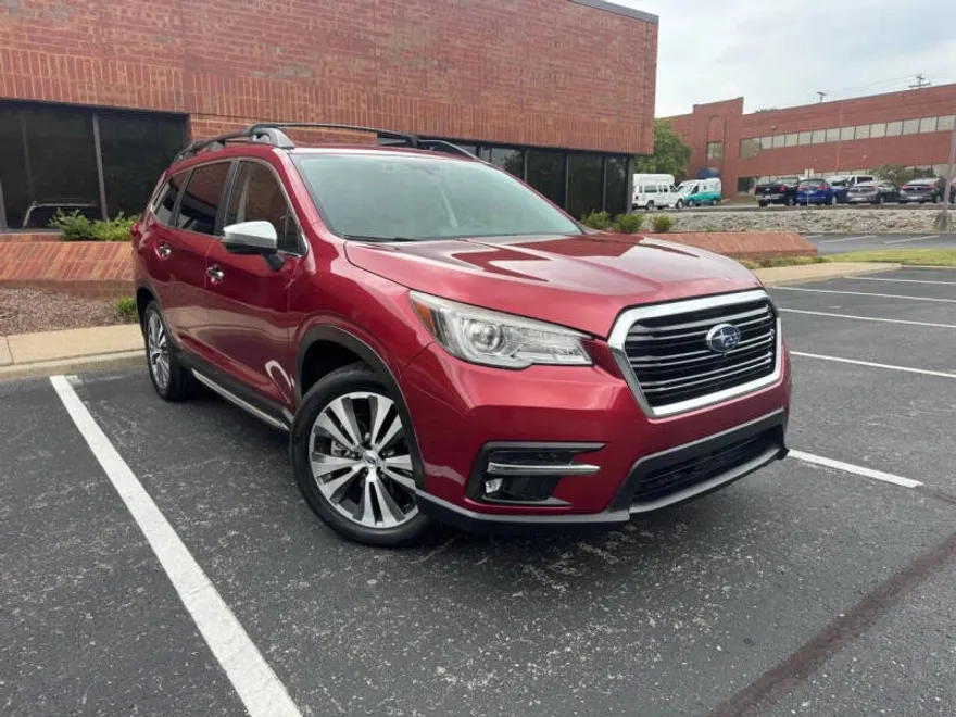 2019 Subaru Ascent Touring photo 1