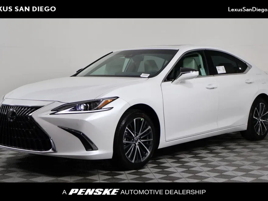 2025 Lexus ES 300h photo 1