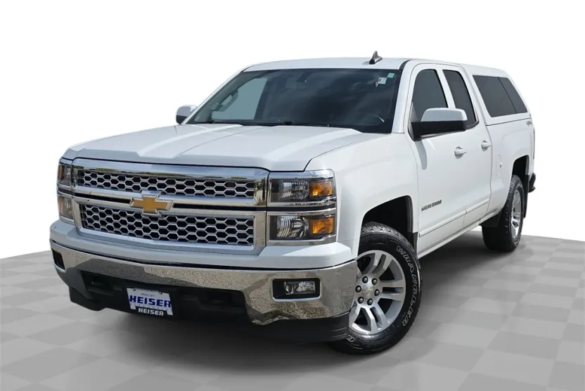 2015 Chevrolet Silverado 1500 LT photo 1