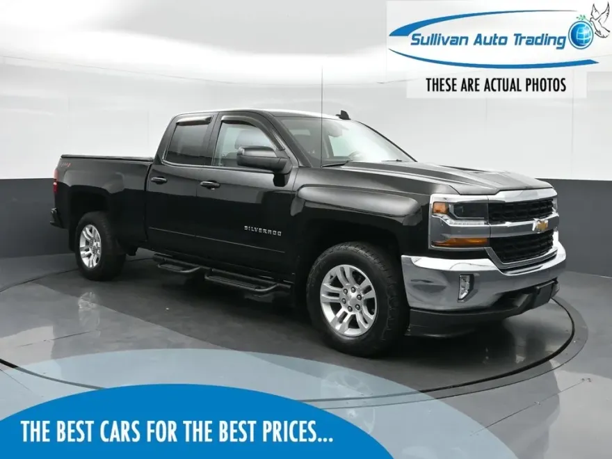2018 Chevrolet Silverado 1500 LT photo 1