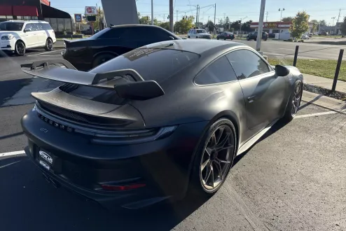 2022 Porsche 911 GT3 Coupe photo 3