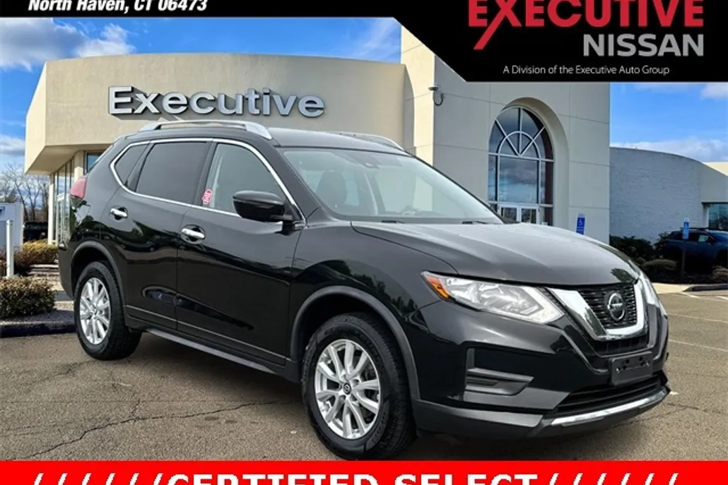 2020 Nissan Rogue SV photo 1